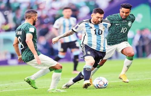 线上博彩行业的发展起源（网络博彩业的起源与演进）